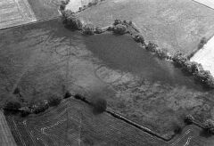 Bronze Age Barrow cemetery south-east of Elms Farm, Sheepy Magna. © Jim Pickering/NMR Bronze Age Barrow cemetery south-east of Elms Farm, Sheepy Magna. © Jim Pickering/NMR