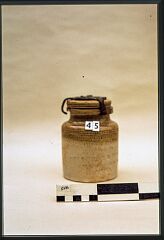Finds from 'Wistow Hall ice house' © Leicestershire County Council Finds from 'Wistow Hall ice house' © Leicestershire County Council