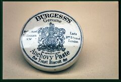 Finds from Wistow ice house (1977) © Leicestershire County Council Finds from Wistow ice house (1977) © Leicestershire County Council